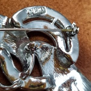 Lisner Jewelry - Vintage Lisner Brooch Lisner Jewelry - Vintage Lisner Brooch